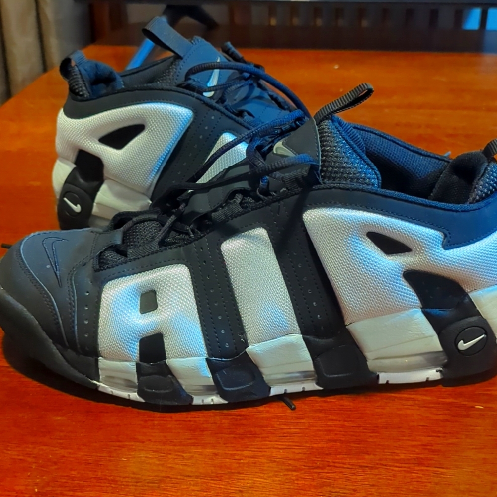 Nike More Air Uptempo Black and white size 13